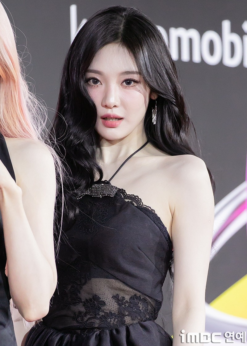 Ningning.jpg
