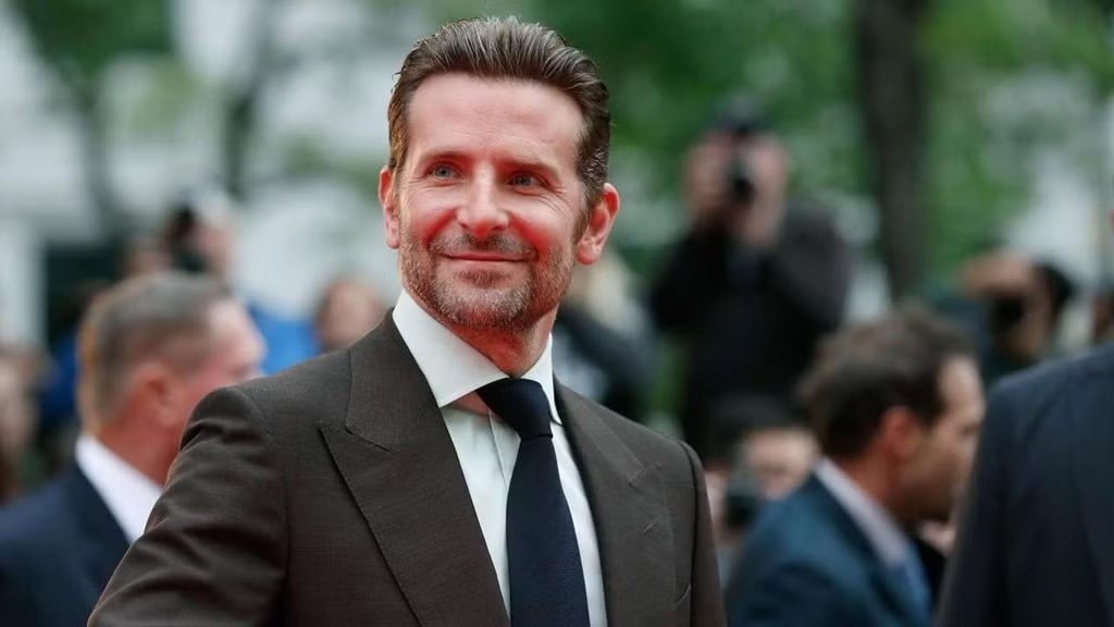 bradley_cooper_tu_mot_con_nghien_va_10_nam_chi_dong_vai_phu_tro_thanh_mot_trong_nhung_tai_tu_thanh_cong_nhat_hollywood5.jpg