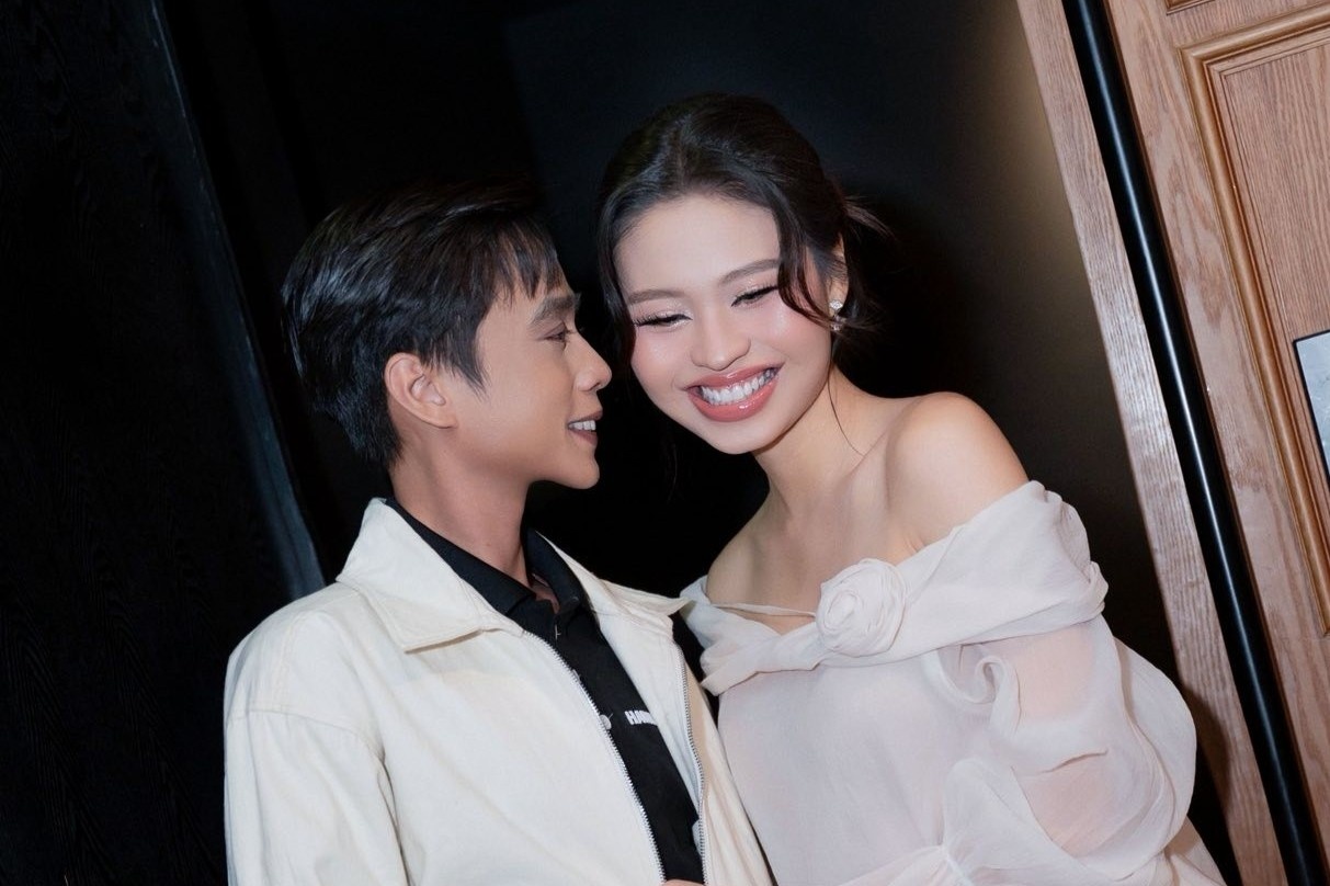 Le Loc sinh con hinh anh