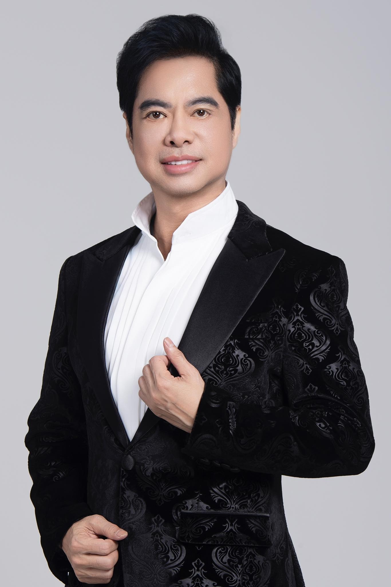 Ngoc Son anh 1
