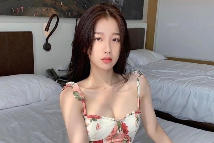 Song gio huy hoai loat ngoi sao tre Hoa ngu hinh anh