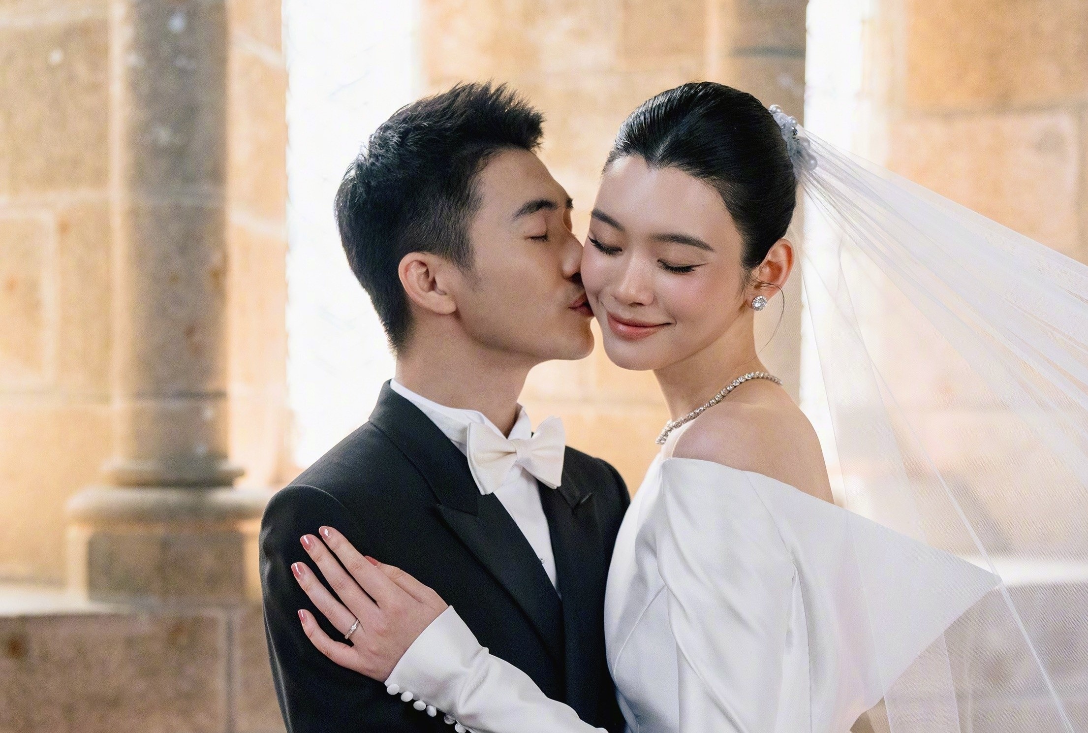 Con trai vua song bac Macau cuoi sieu mau hinh anh