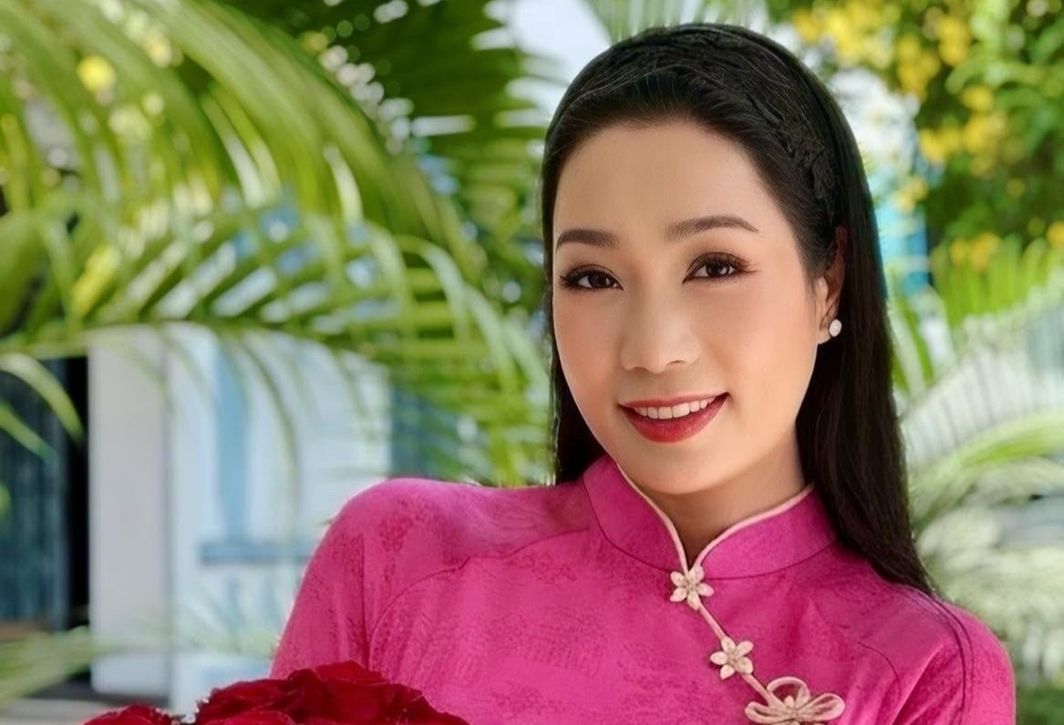 NSND Trinh Kim Chi tro thanh Chu tich Hoi San khau TP.HCM hinh anh