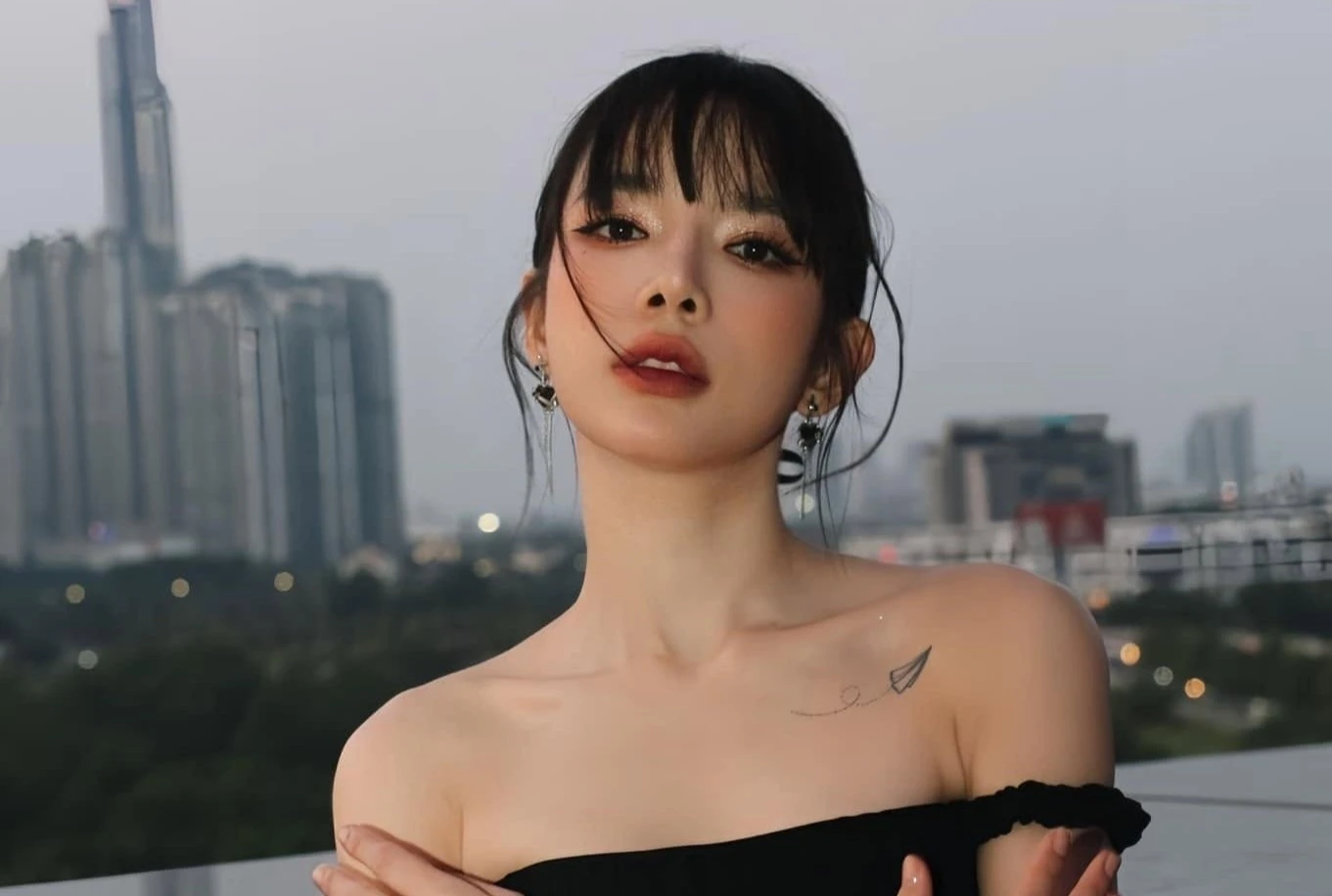 LyLy gay tranh cai hinh anh