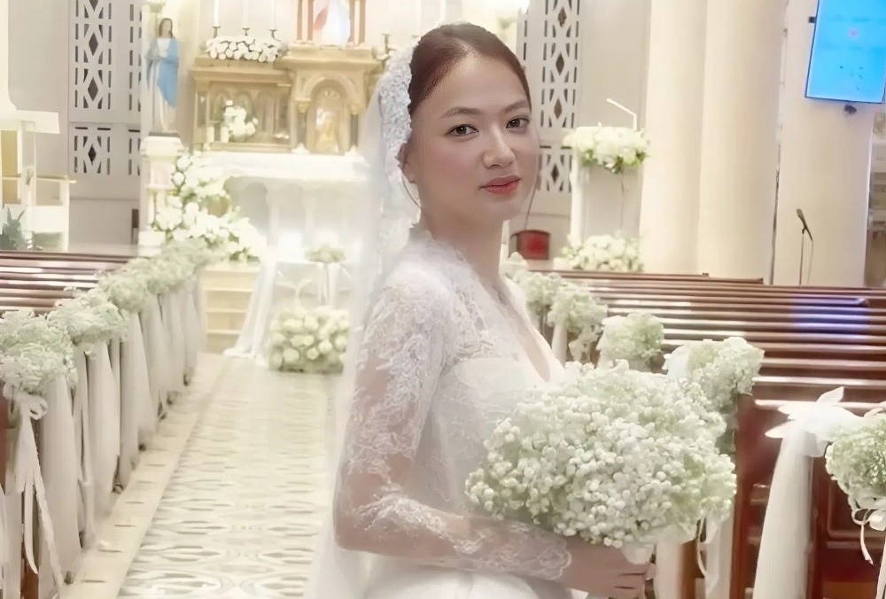 Le cuoi cua ca si Xuan Nghi hinh anh