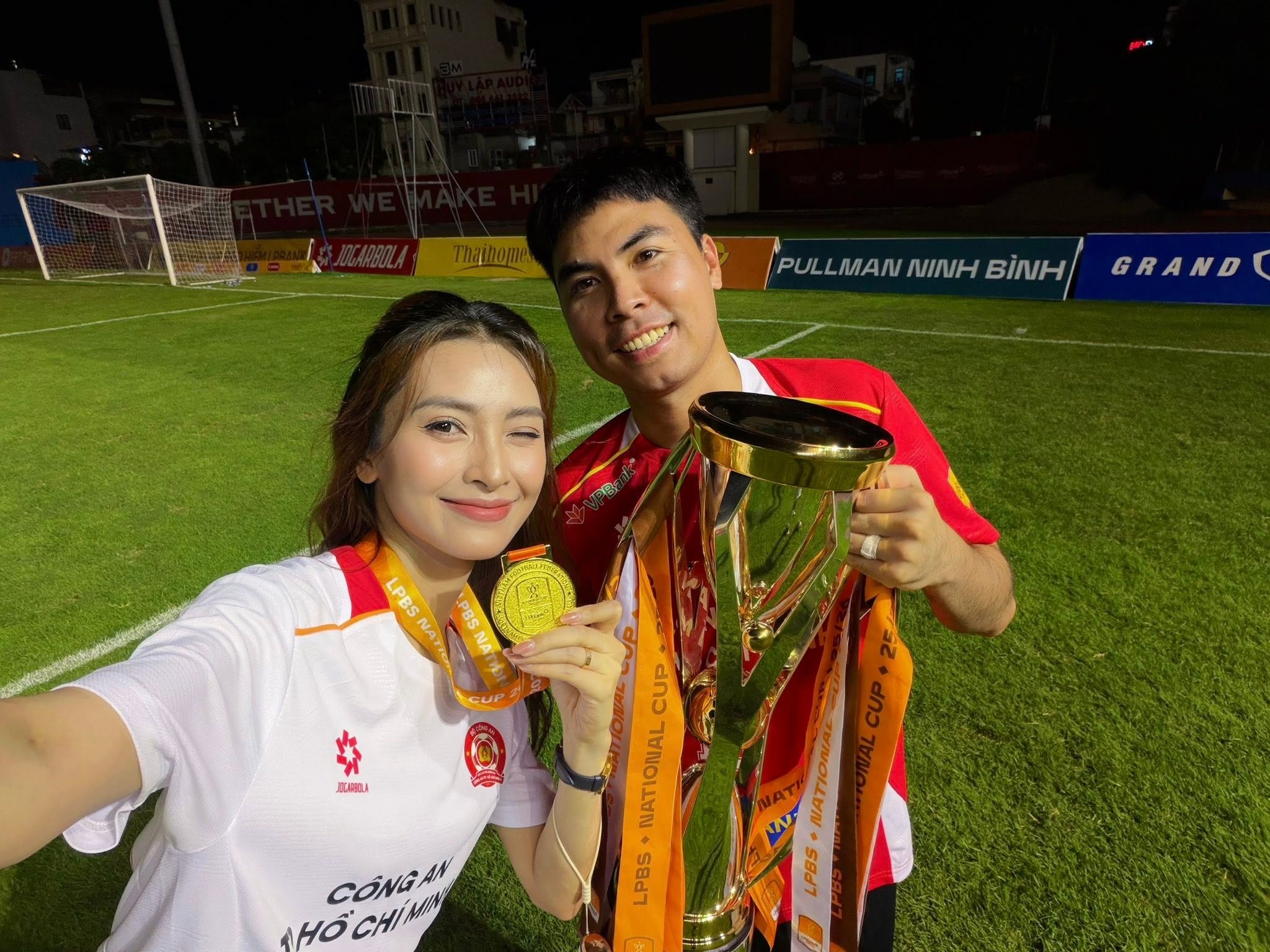 Mu Tat anh 4