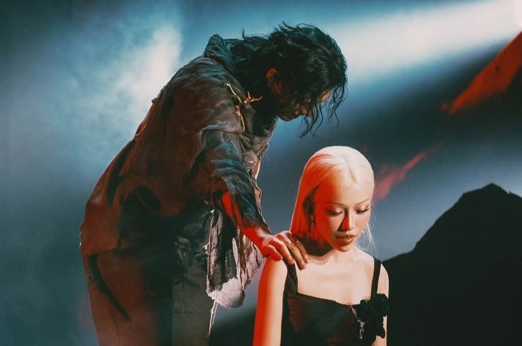 Thấy gì khi concert của nam ca sĩ Việt bị cho là lỗ 3 tỷ đồng?