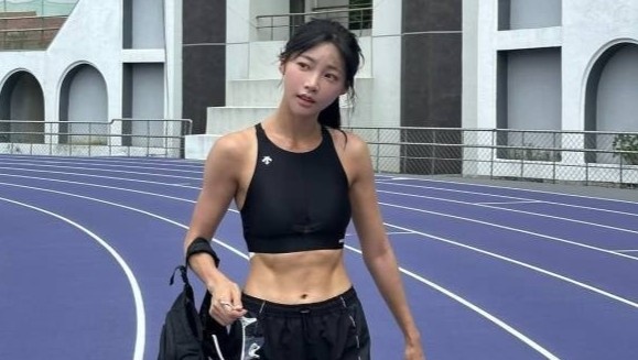 Mỹ nhân Địa ngục độc thân 5 cầu cứu