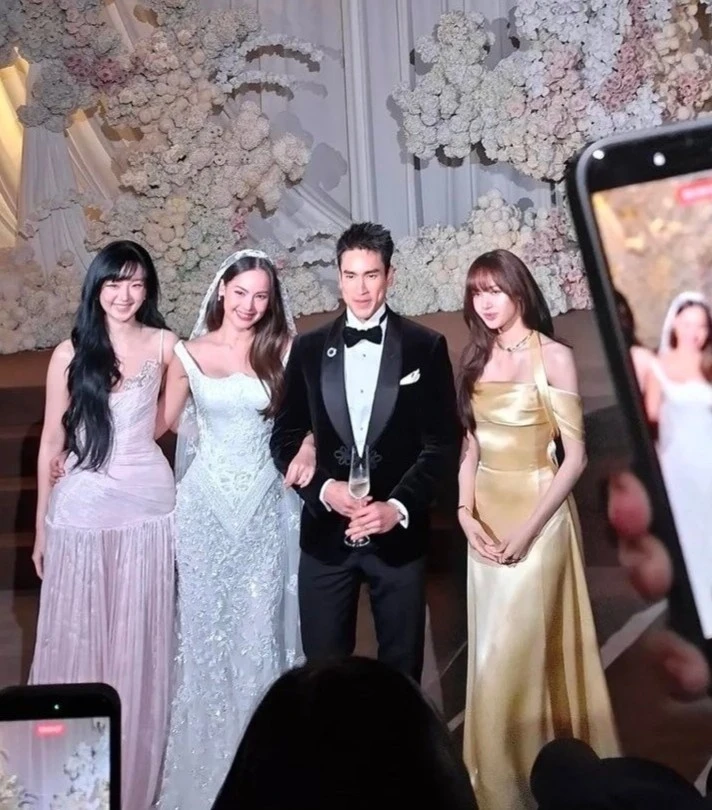 Lisa ảnh 1 Lisa ảnh 1