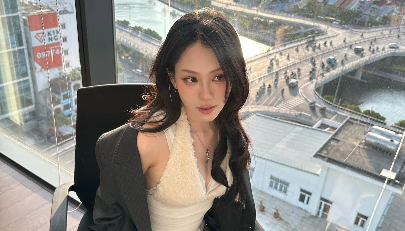 Diễn biến vụ Mai Phương chấm dứt hợp đồng với công ty