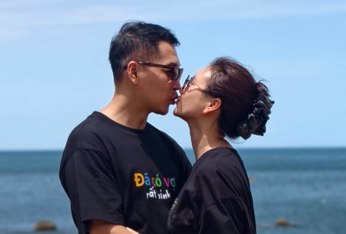 Hương Giang bên chồng hơn 11 tuổi