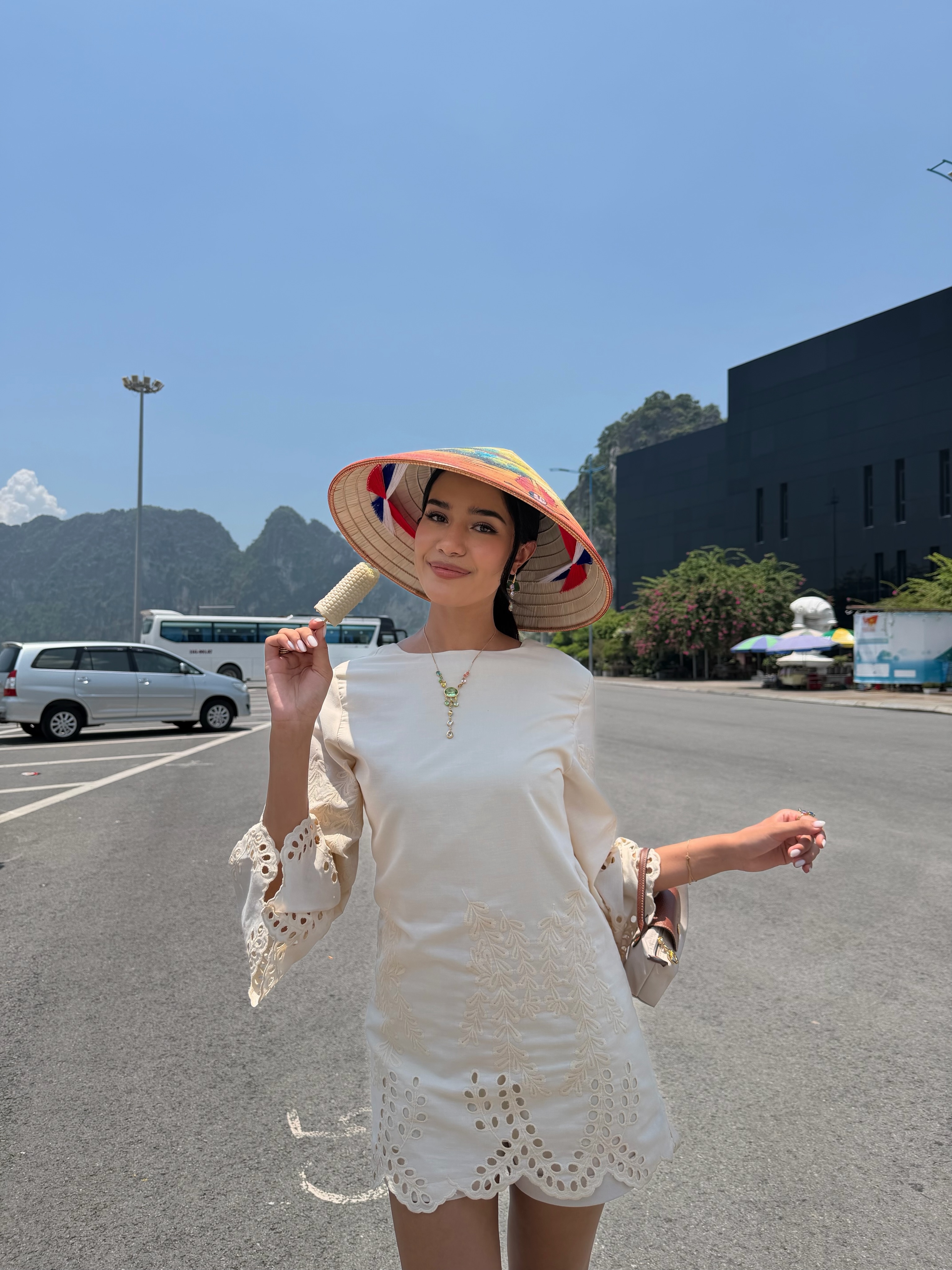 Hoa hậu ảnh 9