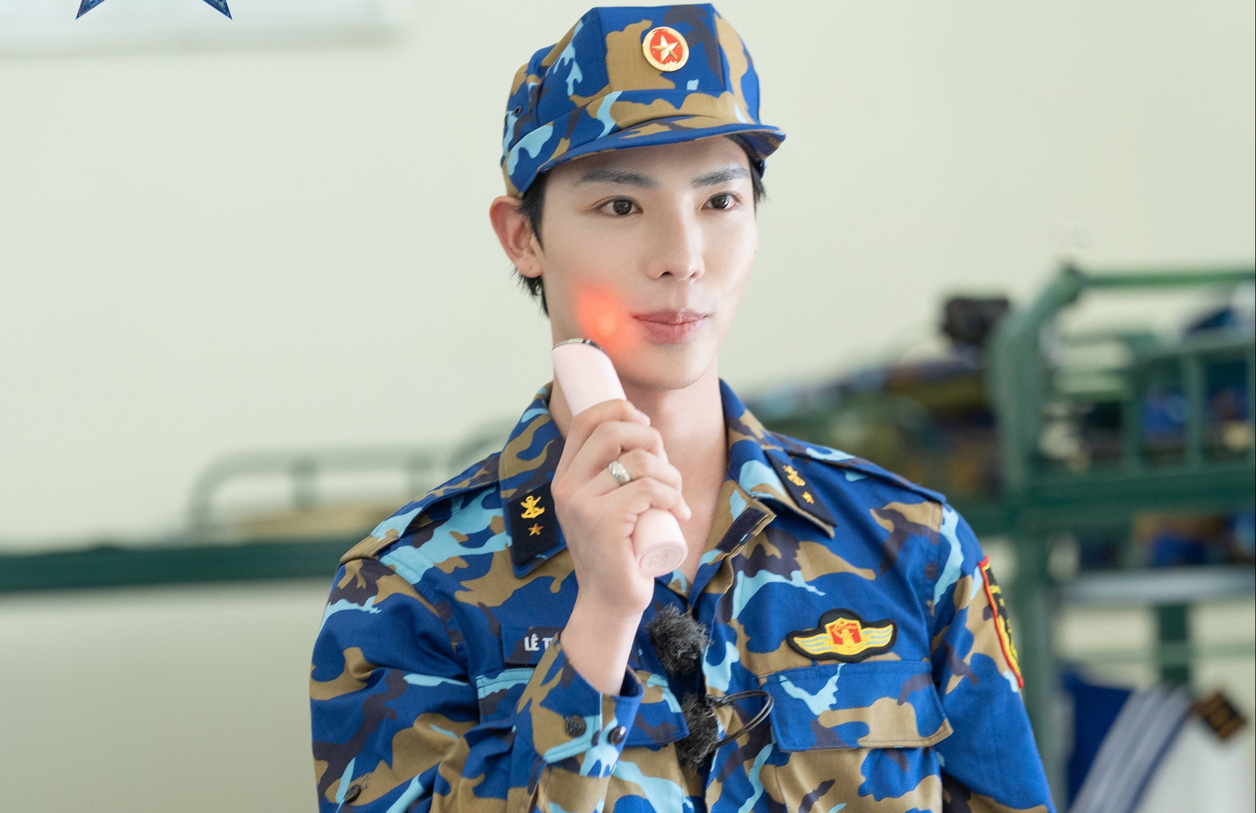 Erik ảnh 1