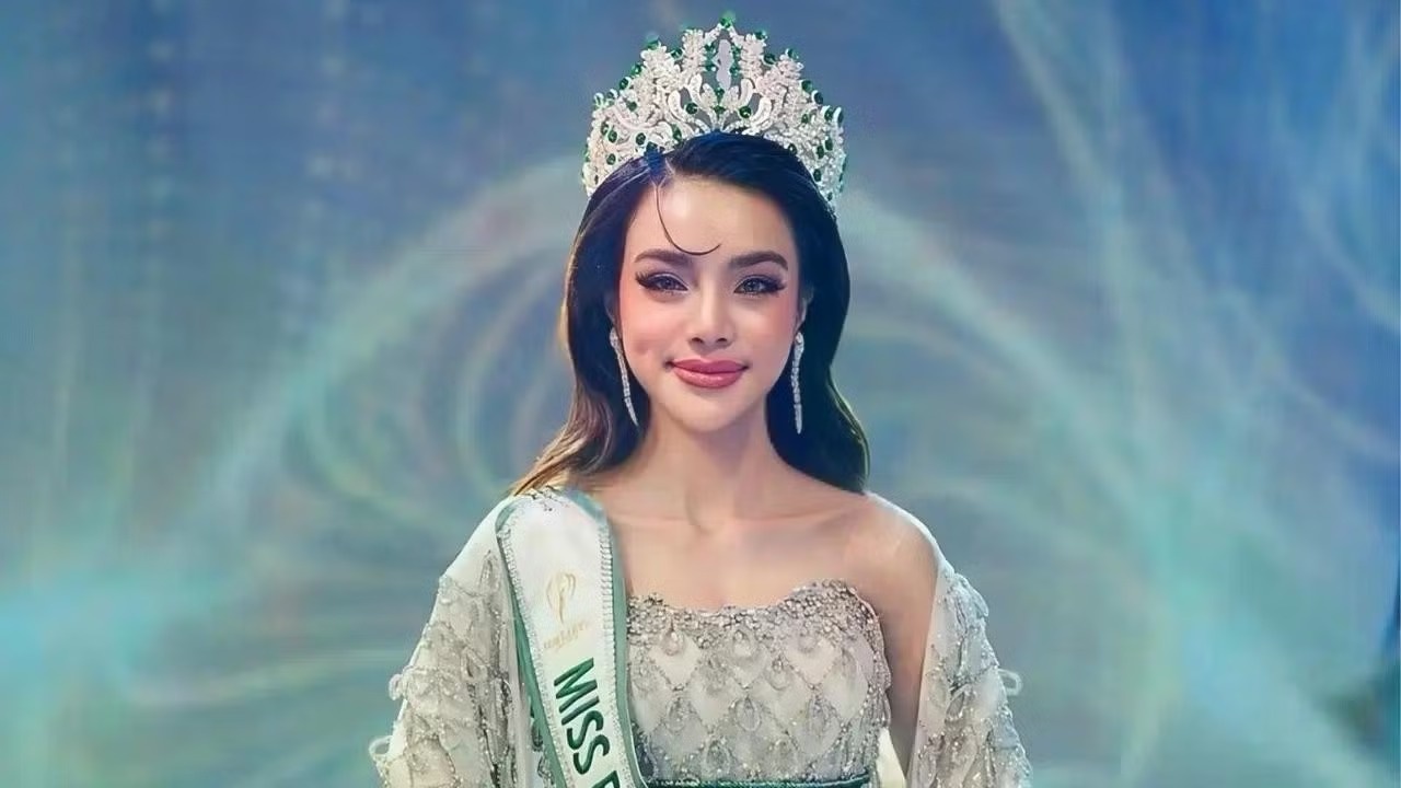 Đương kim Hoa hậu Indonesia qua đời