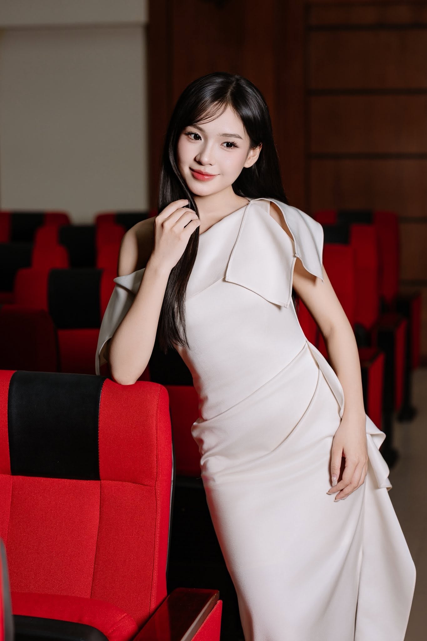 diễn vi&ecirc;n ảnh 12