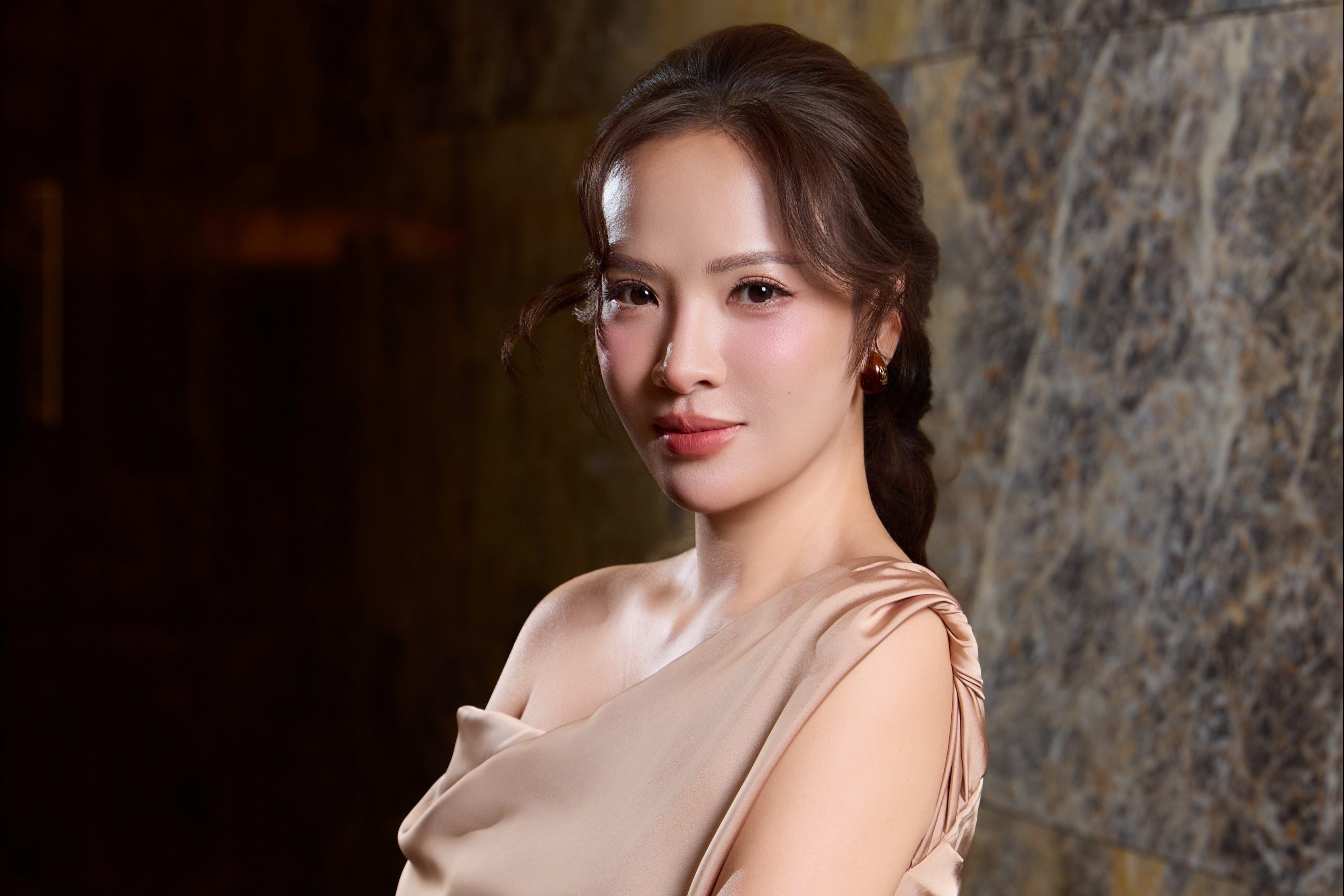 Đan Lê sau 4 năm vắng bóng