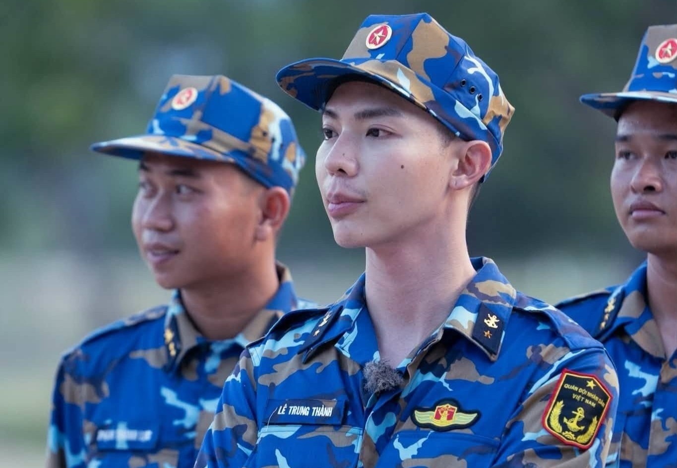 Erik lên tiếng về tranh cãi ở Sao nhập ngũ