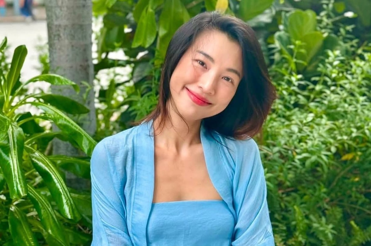 MC Hoàng Oanh giữa khoảnh khắc gây chú ý bên Patrik Lê Giang
