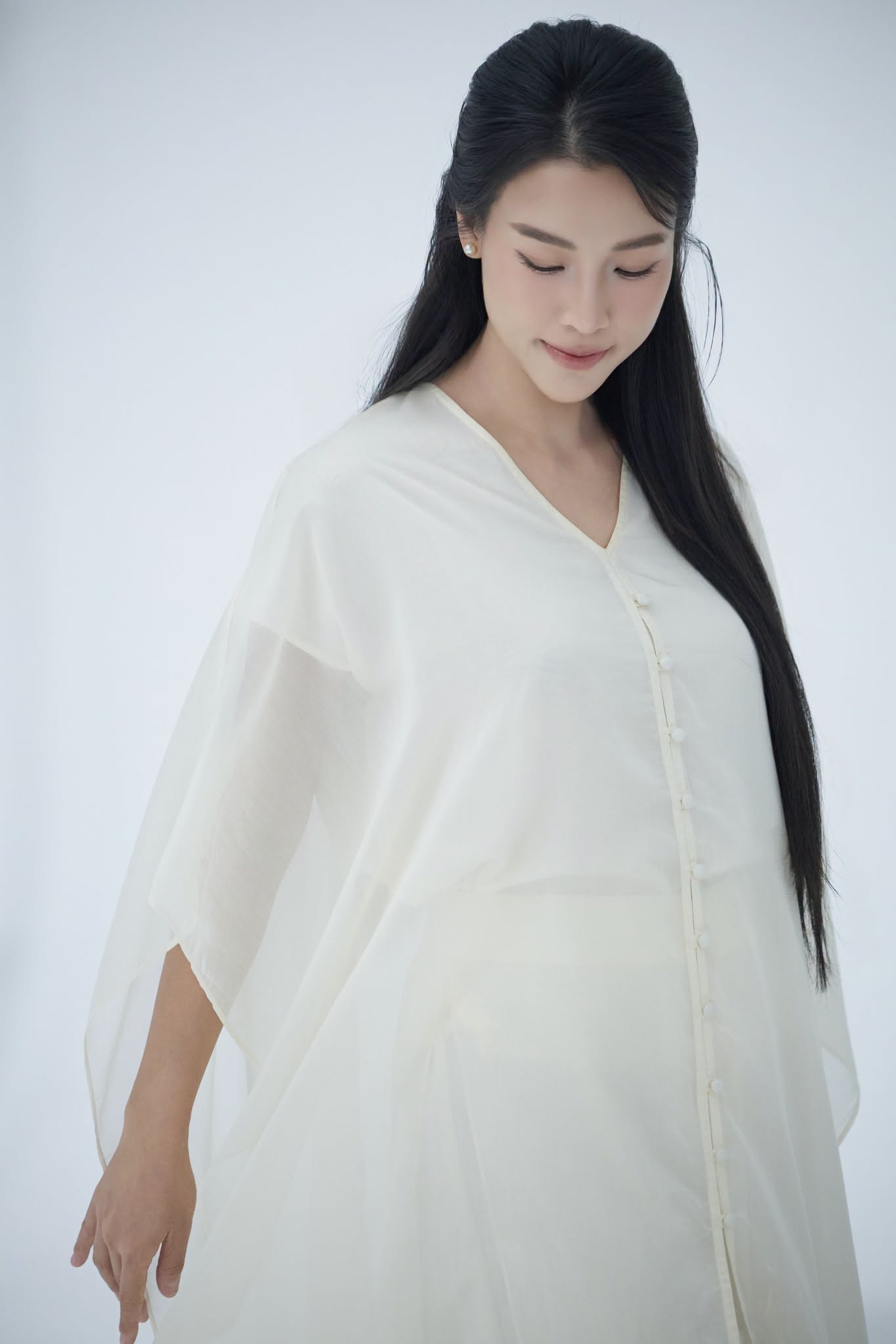 Hoàng Oanh ảnh 6 Hoàng Oanh ảnh 6