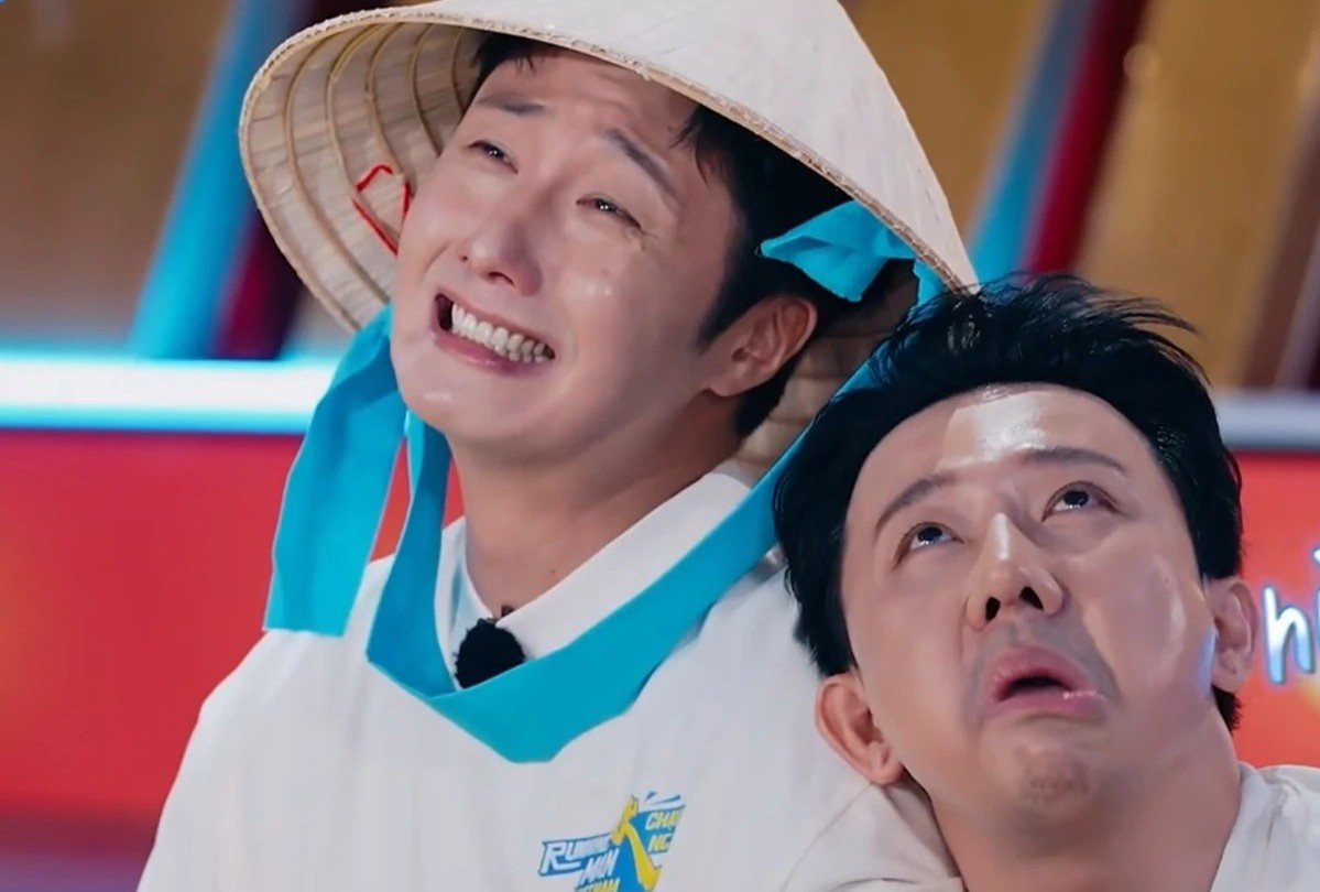 Tài tử Hàn Quốc đối đầu căng thẳng với Trấn Thành ở Running Man