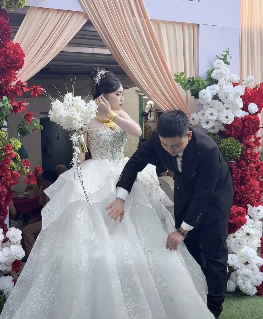 Ho&agrave;i L&acirc;m ảnh 2