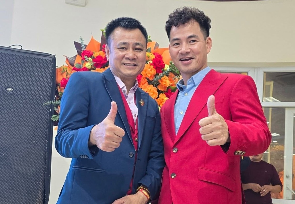 NSND Xuân Bắc, Tự Long trở lại sân khấu