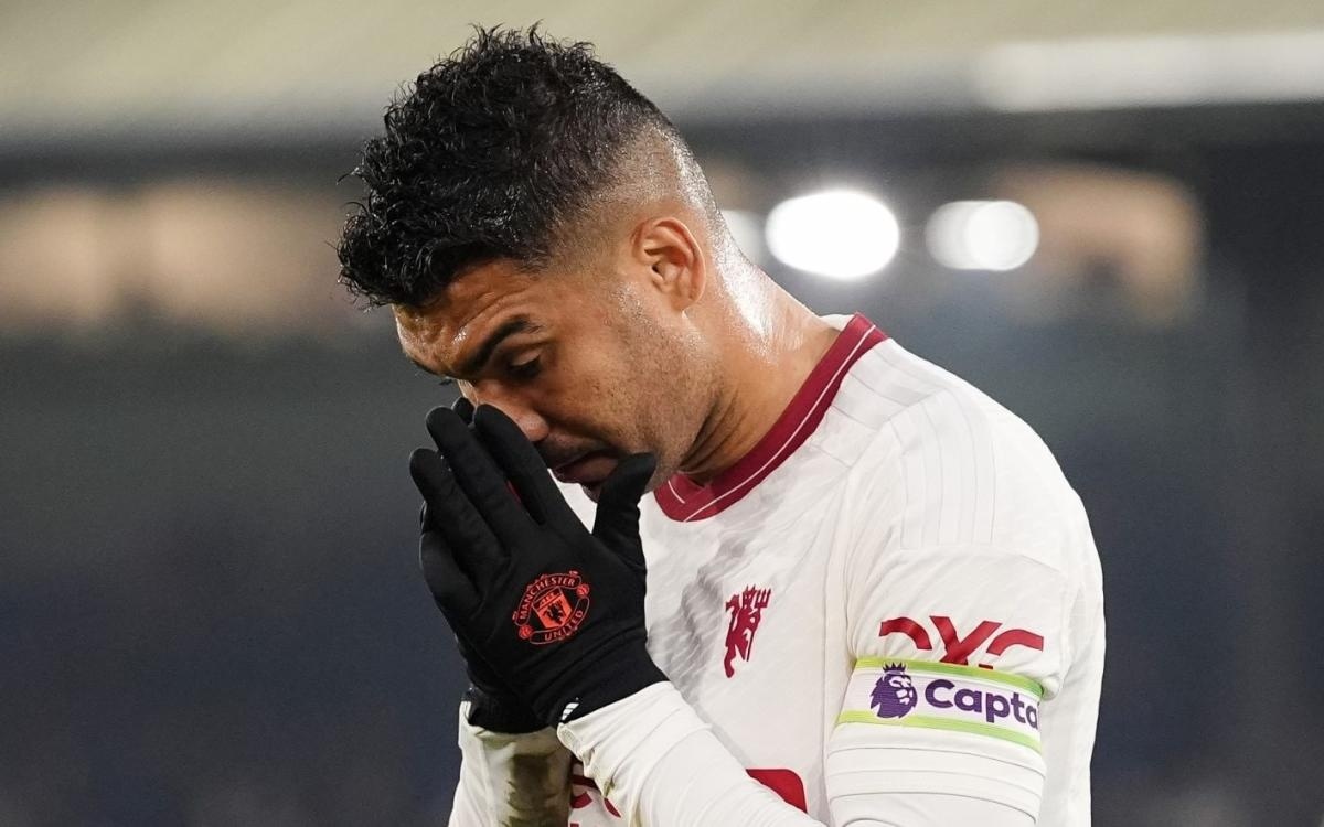 MU len ke hoach thay the Casemiro hinh anh