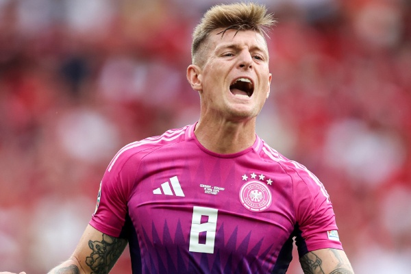 Kroos nang tam tuyen Duc hinh anh