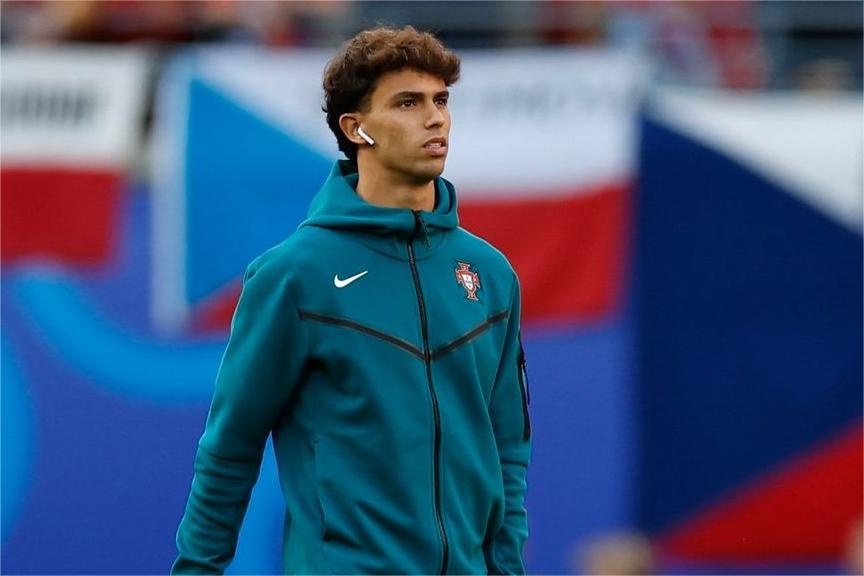 Felix khong thi dau, Atletico that vong hinh anh