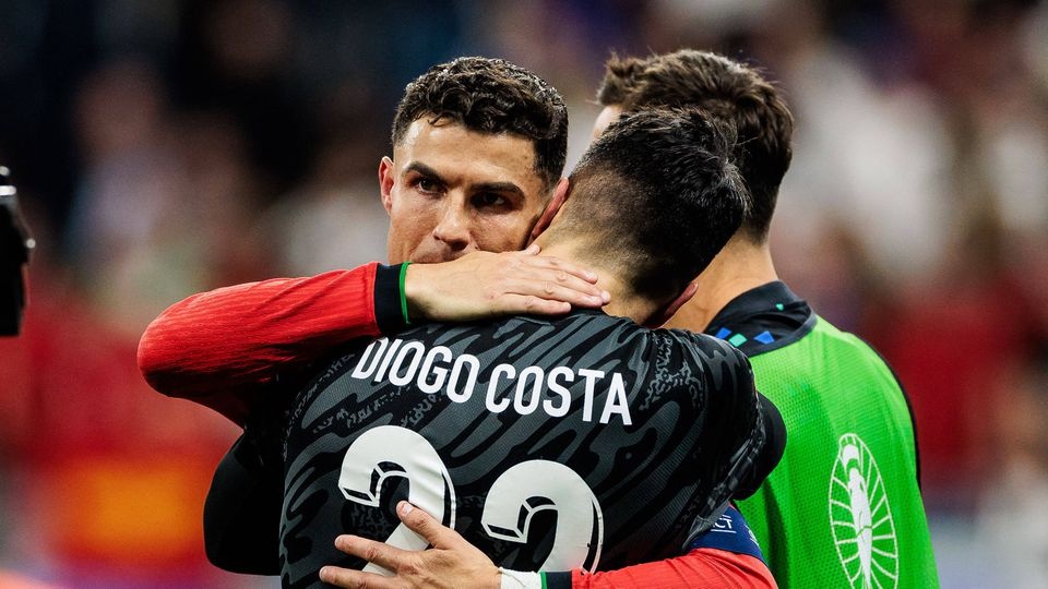 Ronaldo,  tinh than thep anh 2