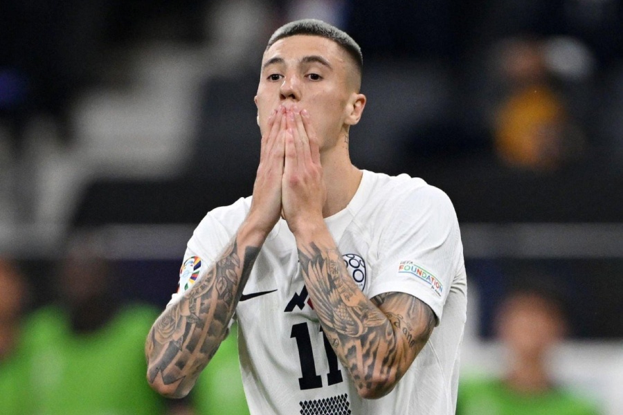 Benjamin Sesko 'da bay' gan 4 trieu USD cua Slovenia hinh anh