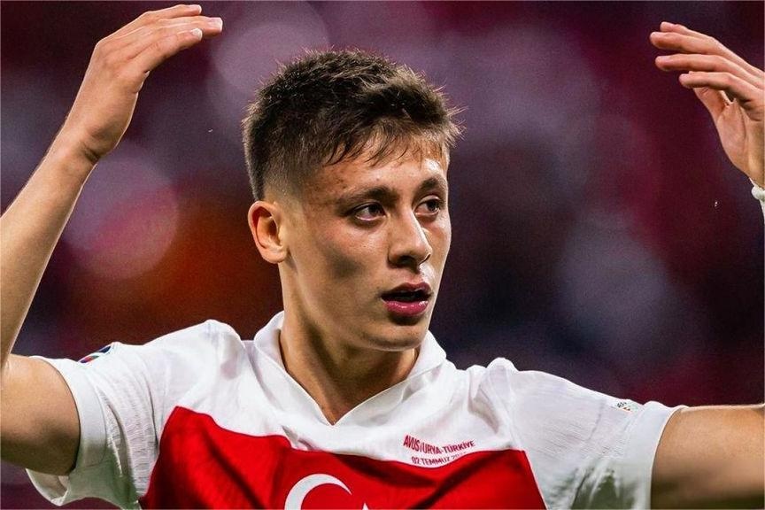 CDV ca ngoi Guler co 'tinh than Real Madrid' hinh anh