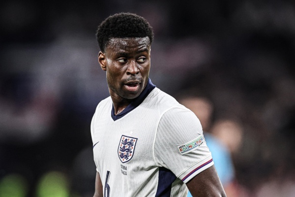 Real Madrid muon co Guehi hinh anh