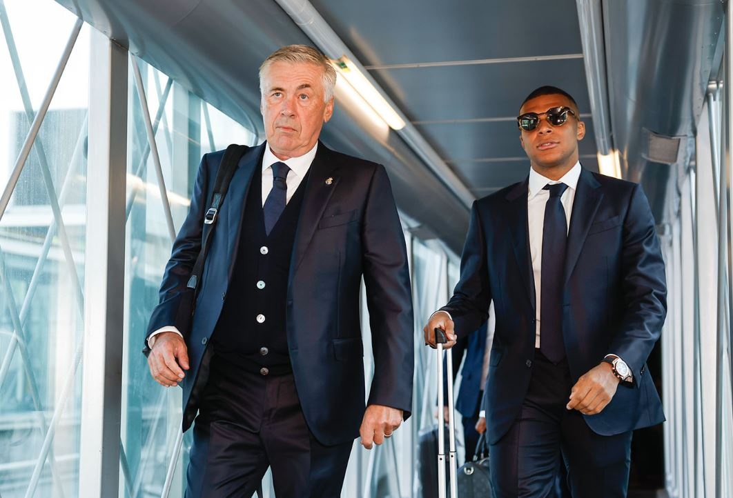 Sieu cup chau Au anh 1