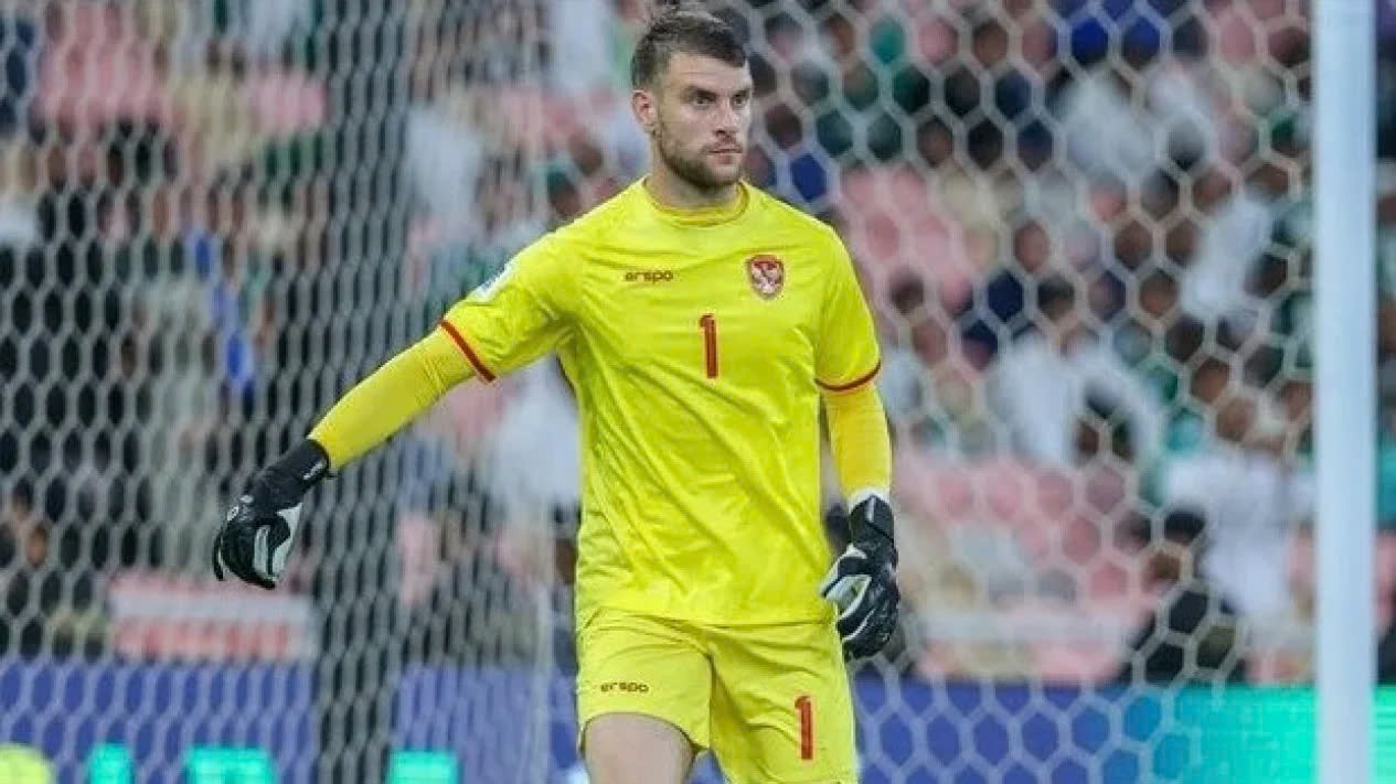 CDV Indonesia khen thu mon moi gioi hon Onana hinh anh