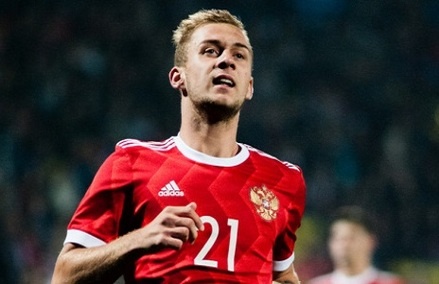 Tuyen thu Nga doi dien vong lao ly sau khi tro ve tu Viet Nam hinh anh