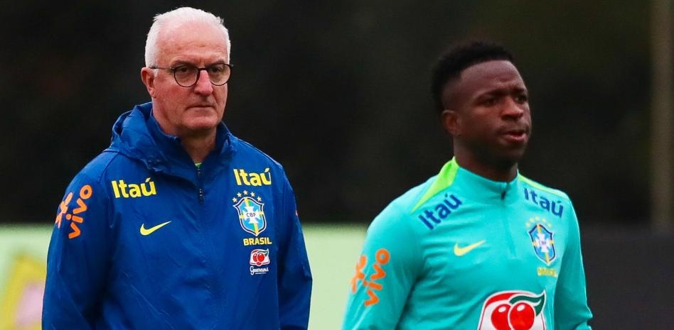 Vinicius bi chi trich hinh anh