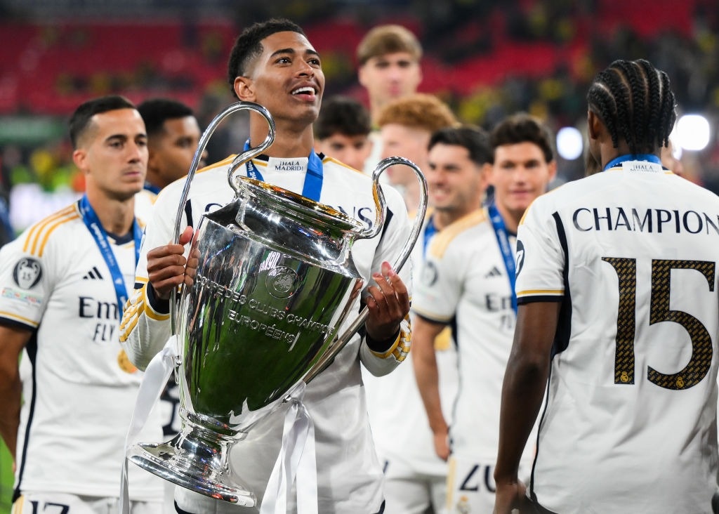 Da kieu ung dung, Real Madrid de tu huy diet minh hinh anh