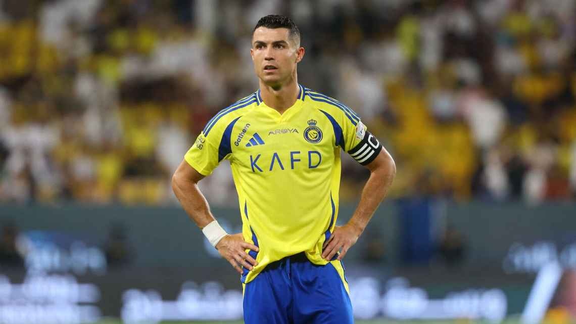 Ronaldo nhiem virus la hinh anh