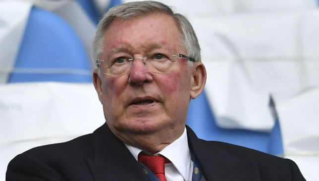 Alex Ferguson nho hao quang tai MU hinh anh
