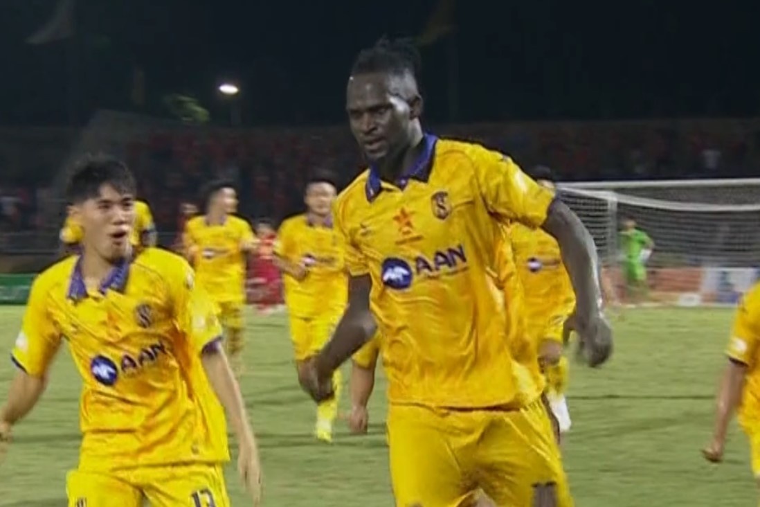 Highlights SLNA 1-1 Ha Tinh: Kich tinh phut bu gio hinh anh