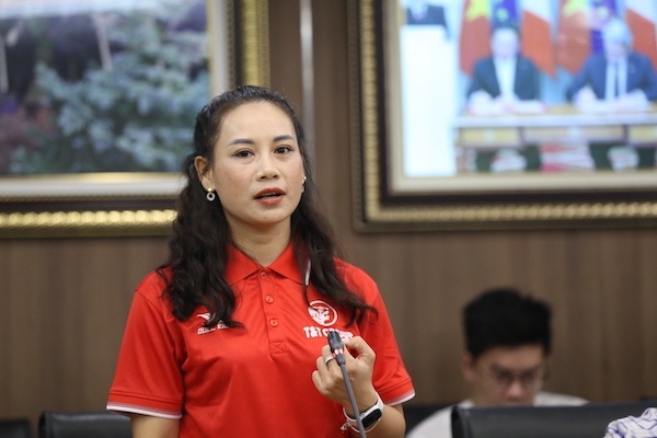 HLV Van Thi Thanh dan dat CLB nu Thai Nguyen hinh anh