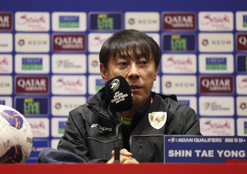 HLV Shin Tae-yong: '2 ban thua deu kem may' hinh anh