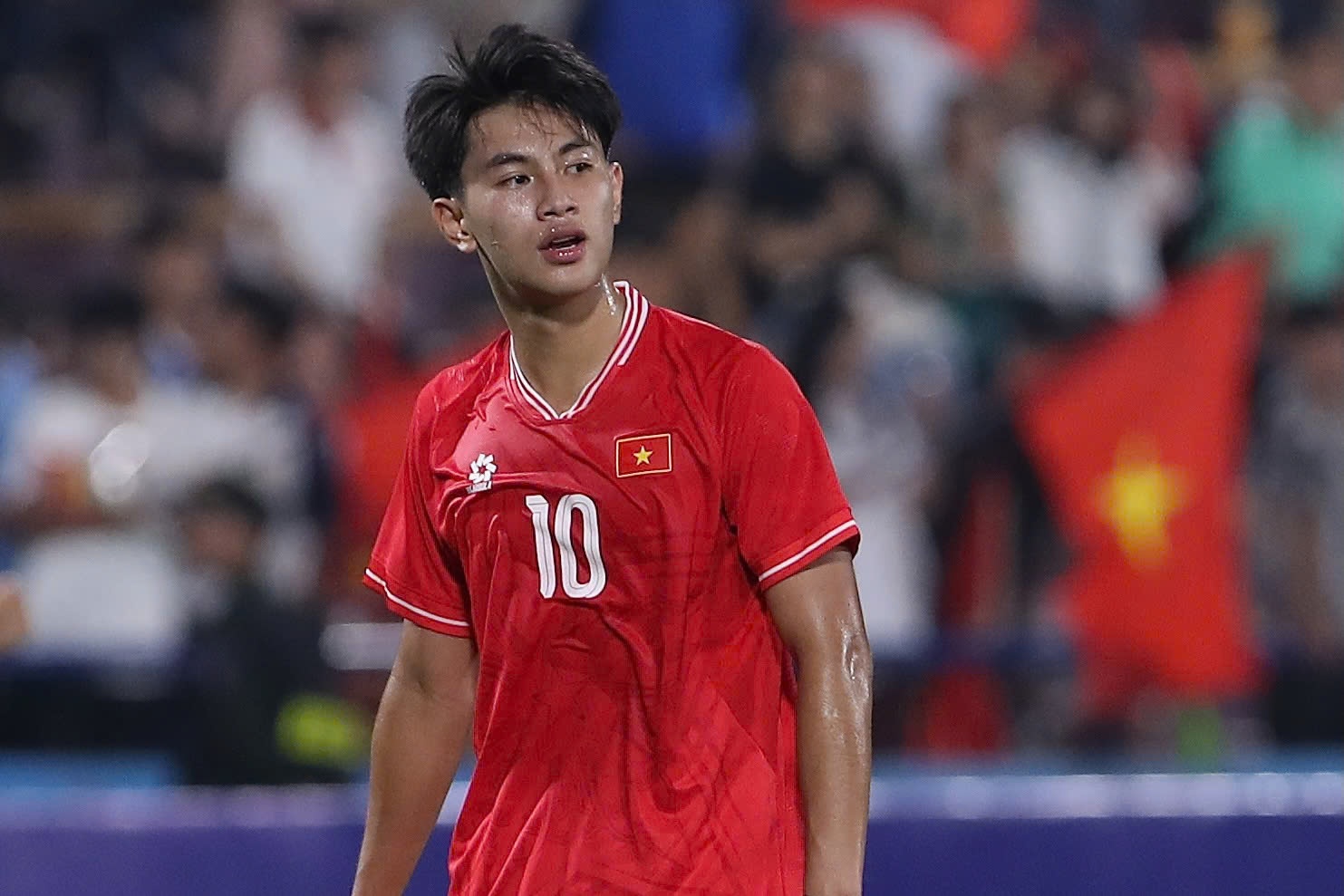 Tien dao HAGL toa sang giup U17 Viet Nam thang Myanmar hinh anh