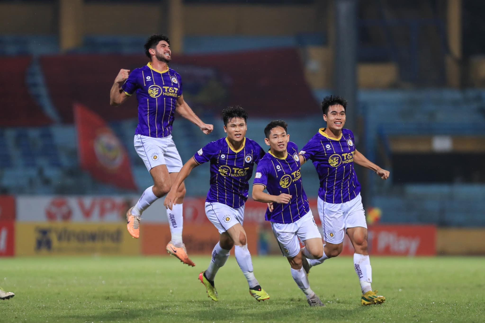 Highlights Ha Noi 1-1 Ha Tinh hinh anh