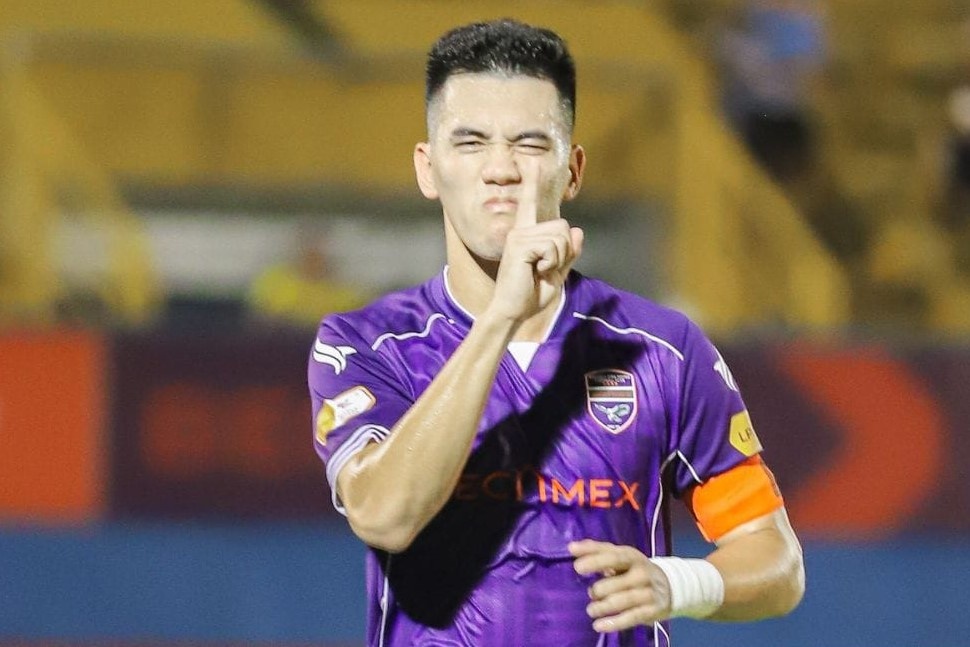 Tien Linh toa sang giup Binh Duong ngat chuoi bat bai cua HAGL hinh anh