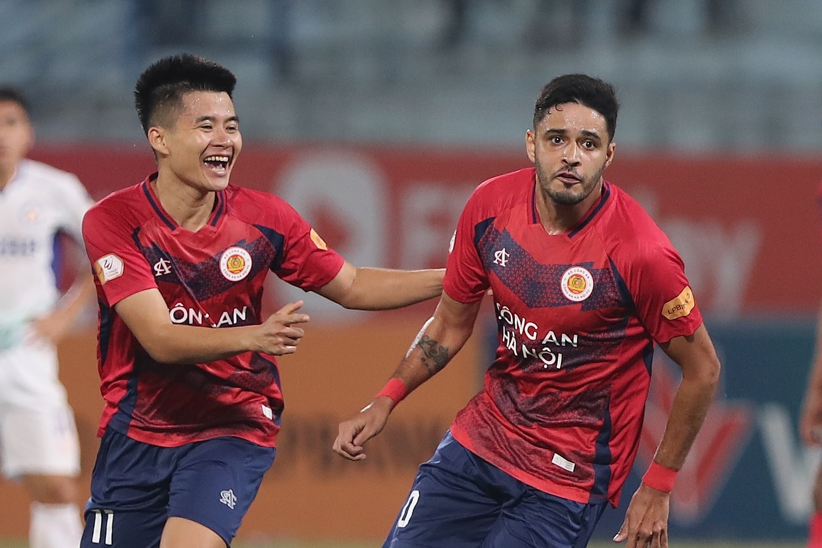 CLB CAHN thi dau voi doi a quan CH Czech hinh anh