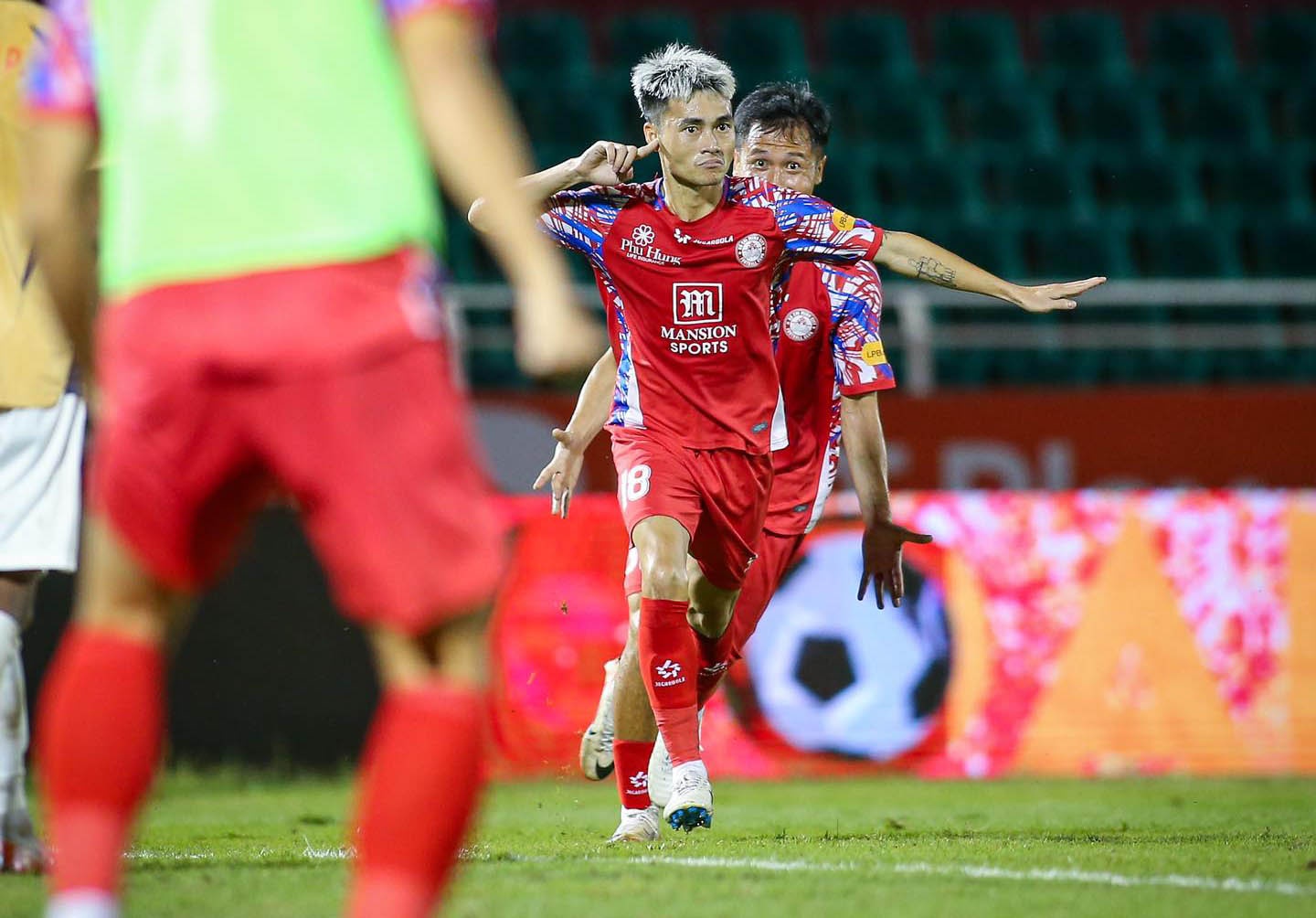 Sieu pham lop bong khien CAHN thua tran hinh anh