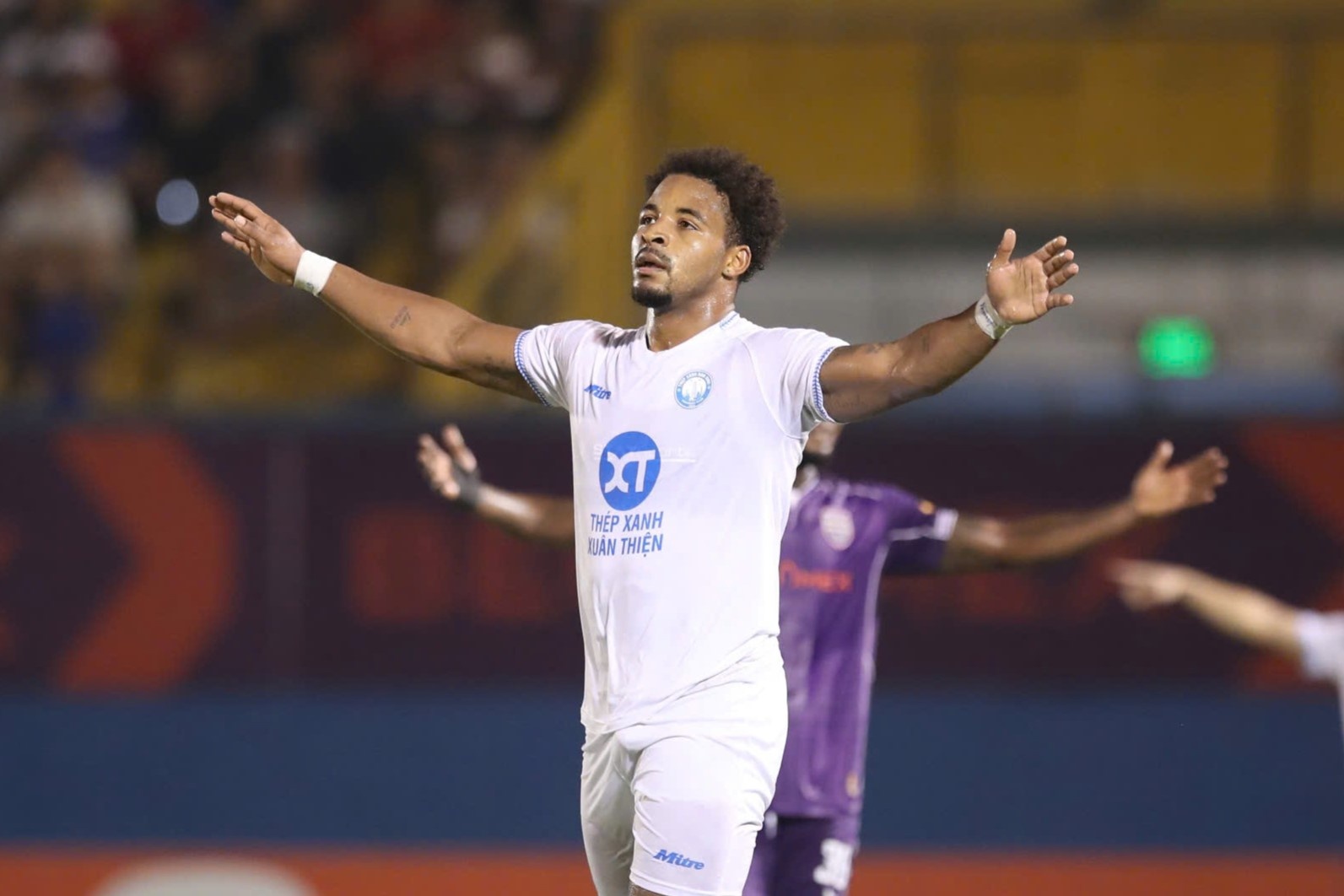 Xuan Son duoi kip Tien Linh o cuoc dua Vua pha luoi hinh anh