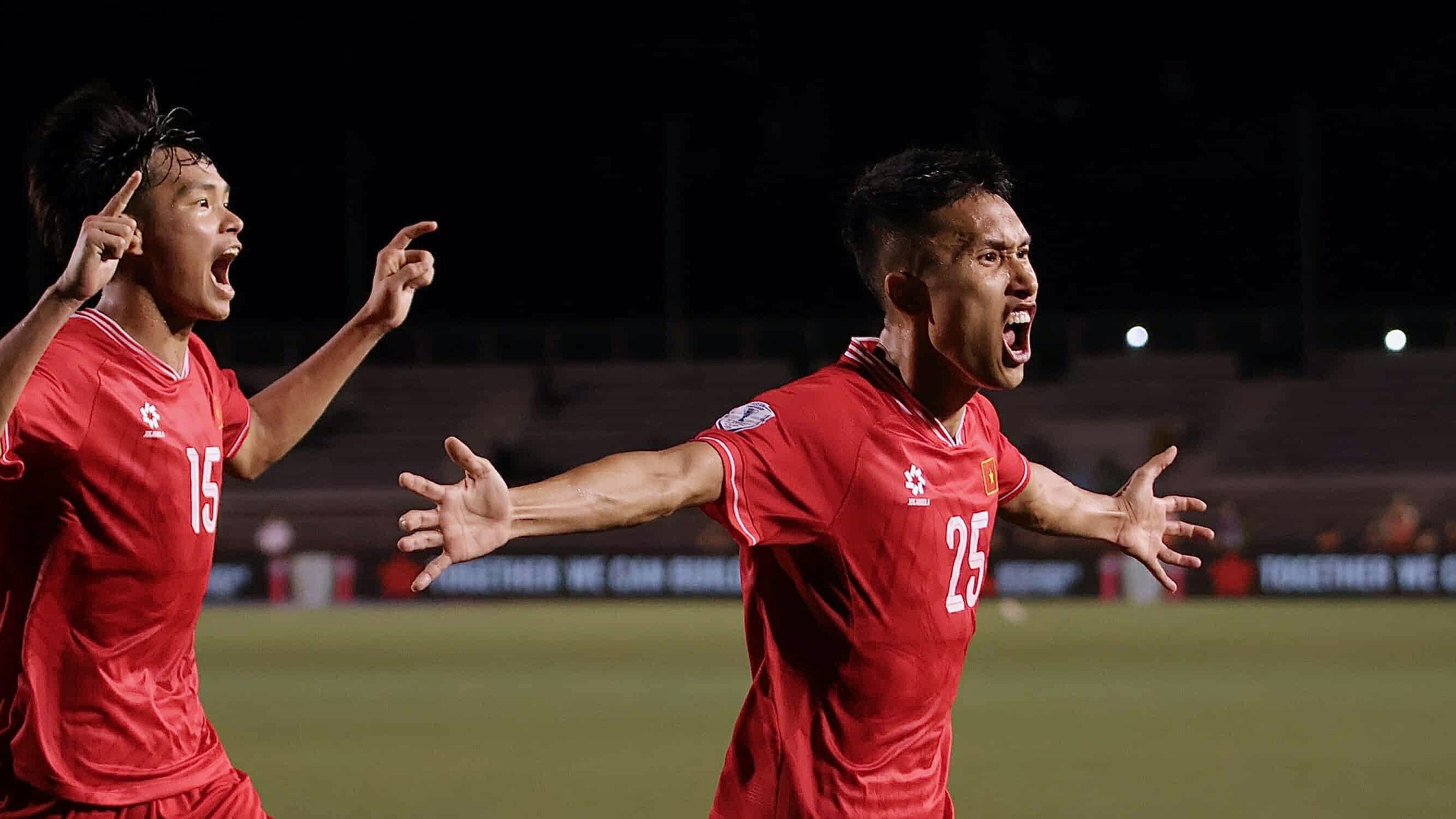 Highlights Philippines 1-1 Viet Nam: Nguoi hung Doan Ngoc Tan hinh anh